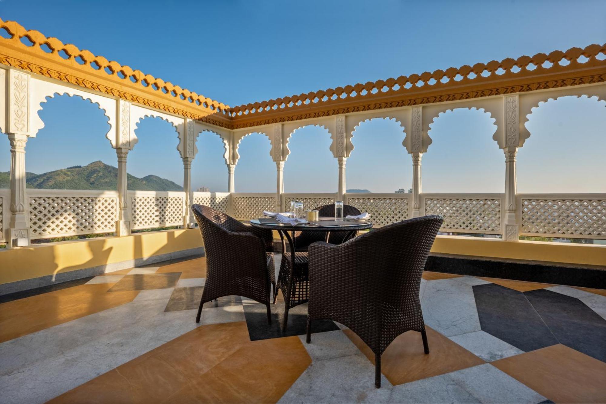 Sterling Balicha Udaipur Hotel Exterior photo